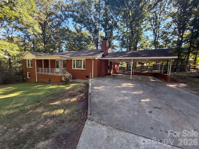 2006 Overhill Drive, Monroe, NC - 3 beds, 2 baths, 1,634 sqft - $350,000