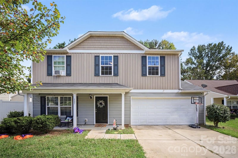 137 Oliver Street, York, SC - 4 beds, 2.5 baths, 1,648 sqft - $280,000
