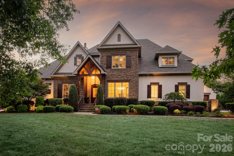 7805 Clovervale Drive, Waxhaw, NC - 4 beds, 4.5 baths, 4,477 sqft - $1,900,000