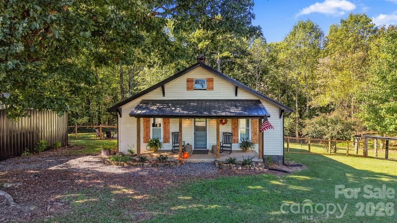 271 Fairmount Road, Statesville, NC - 2 beds, 1 bath, 1,200 sqft - $324,000