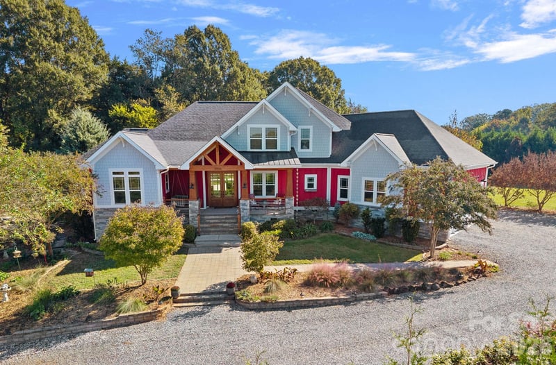 6536 Stephens Road, Huntersville, NC - 4 beds, 4.5 baths, 3,712 sqft - $1,500,000