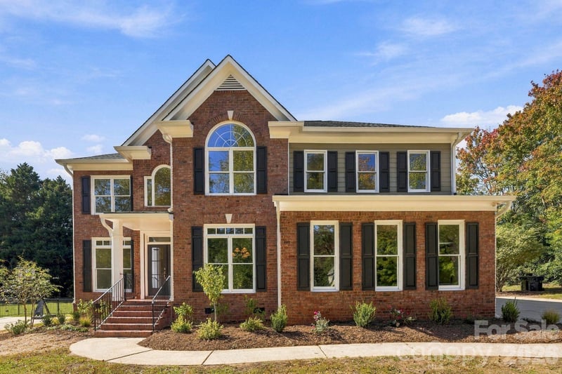 10318 Tallent Lane, Charlotte, NC - 5 beds, 3 baths, 2,745 sqft - $865,000