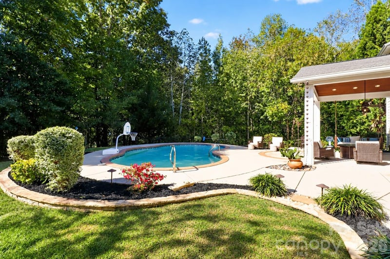 1550 Millbridge Parkway, Waxhaw, NC - 5 beds, 4 baths, 3,633 sqft - $815,000