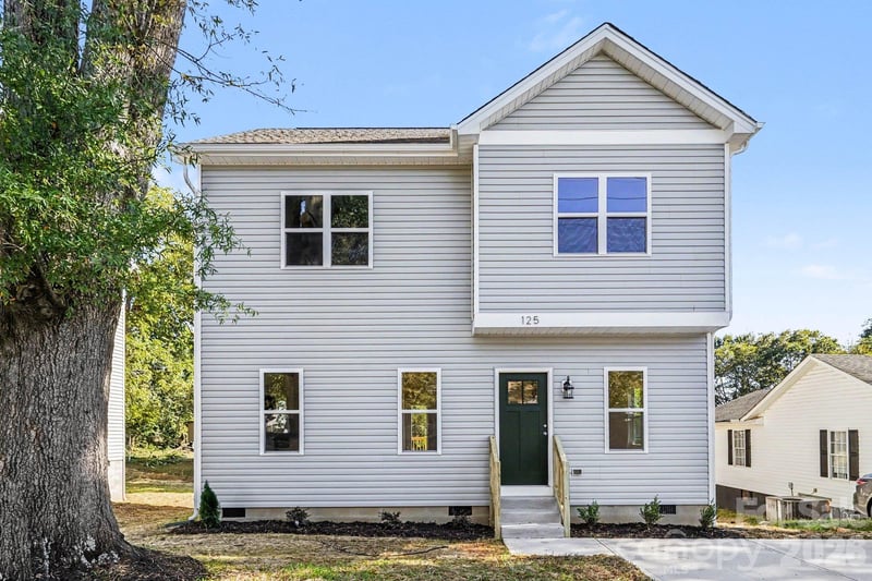 125 Buffalo Avenue NW, Concord, NC - 3 beds, 2.5 baths, 1,528 sqft - $324,900