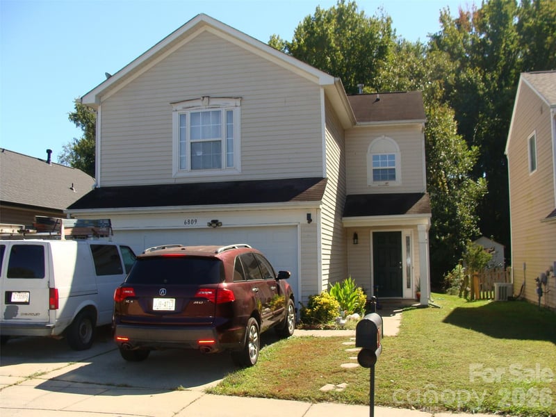 6809 Wallace View Court, Charlotte, NC - 3 beds, 2.5 baths, 1,640 sqft - $290,000