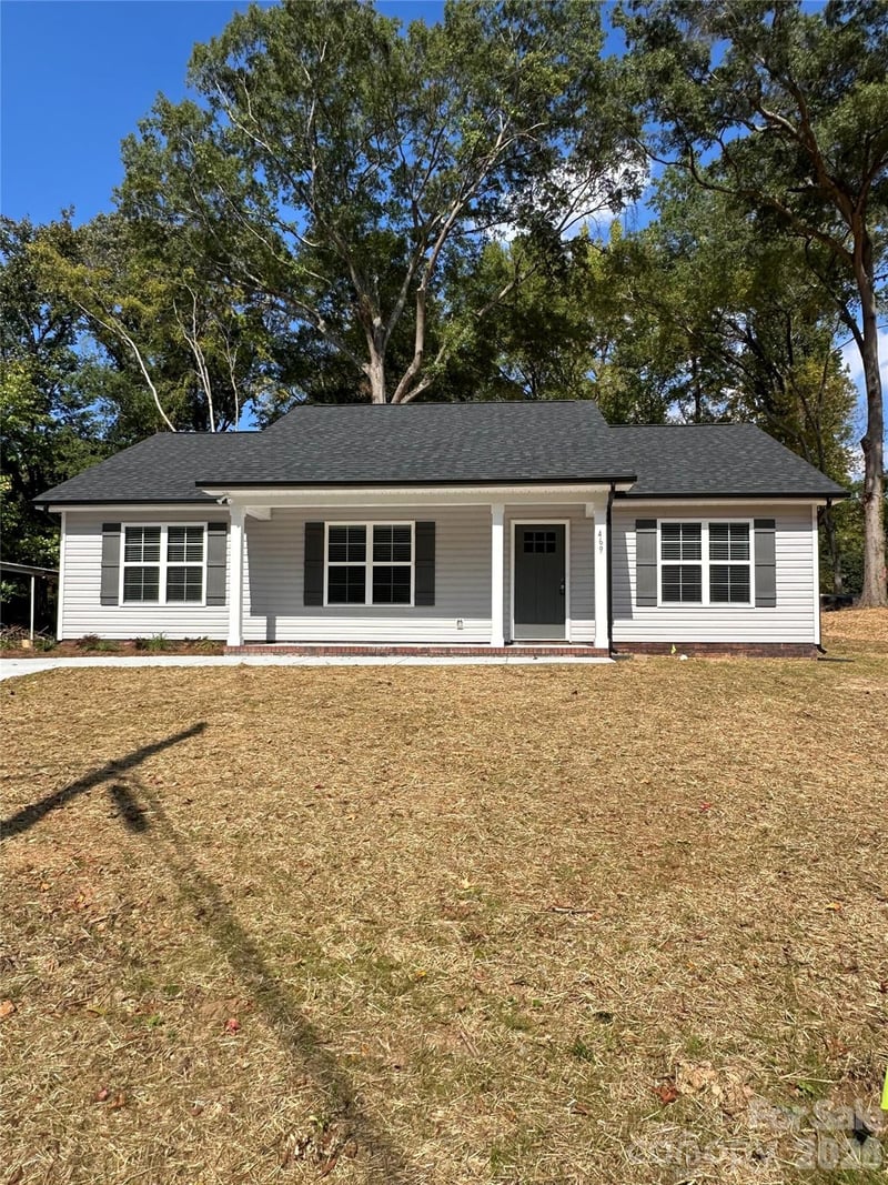 469 Faith Drive, Concord, NC - 3 beds, 2 baths, 1,320 sqft - $330,000