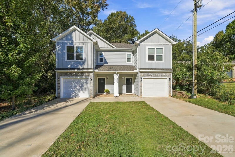 4715 Crestmont Drive, Charlotte, NC - 3 beds, 2.5 baths, 1,567 sqft - $379,000