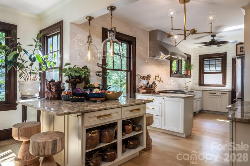 56 Maney Avenue, Asheville, NC - 7 beds, 4 baths, 4,014 sqft - $1,590,000