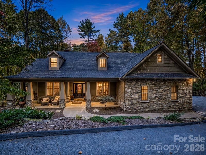 1349 Salola Lane, Brevard, NC - 3 beds, 3 baths, 4,392 sqft - $1,425,000