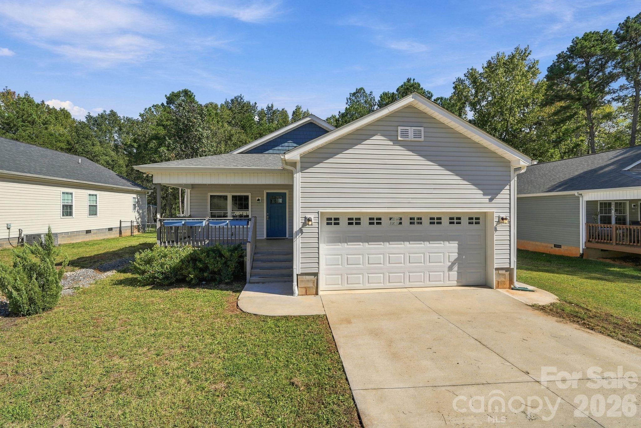 772 Log Cabin Dr, Gastonia, NC 28054. property listing photo