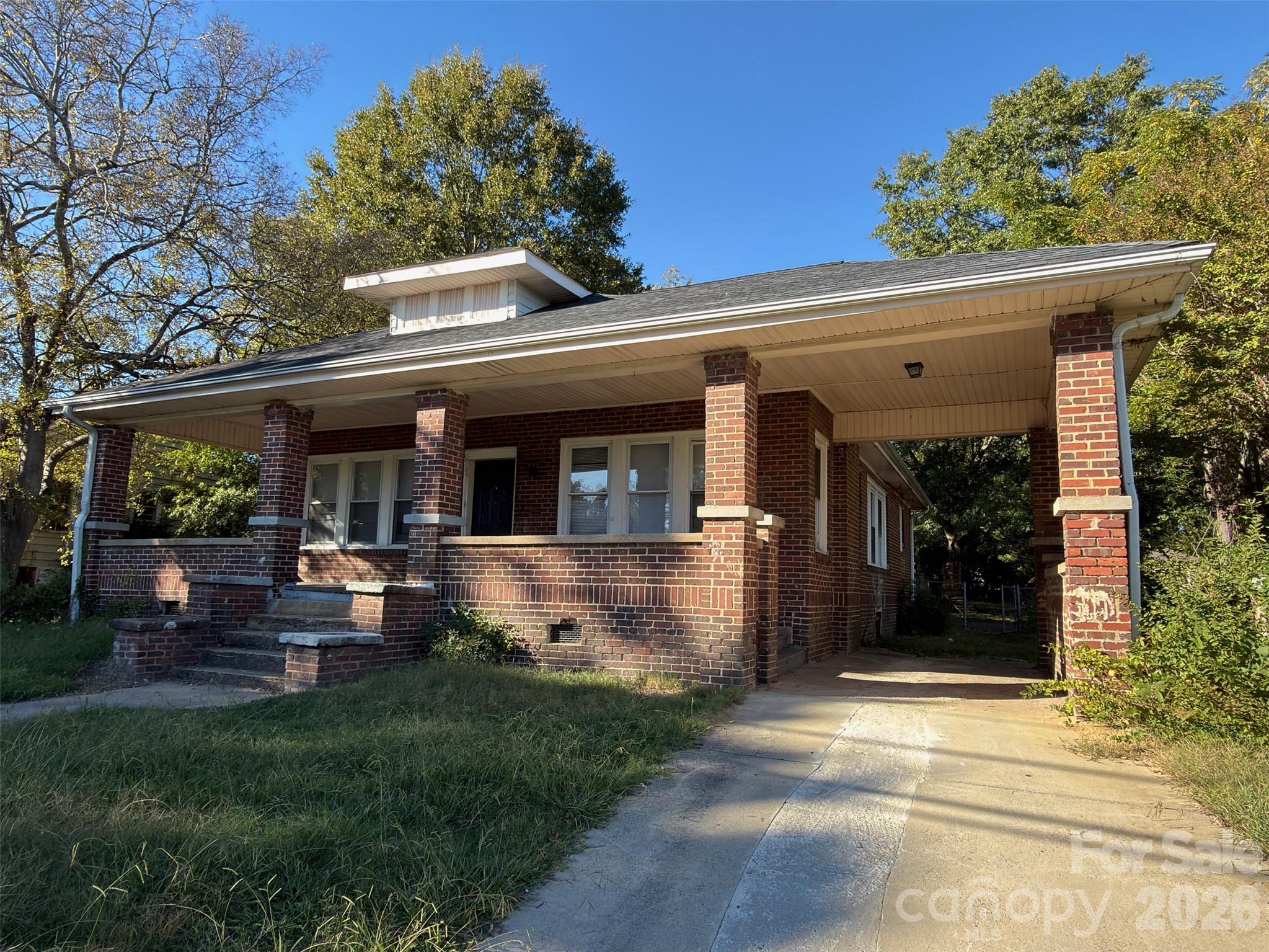 418 W Graham St, Shelby, NC 28150. property listing photo