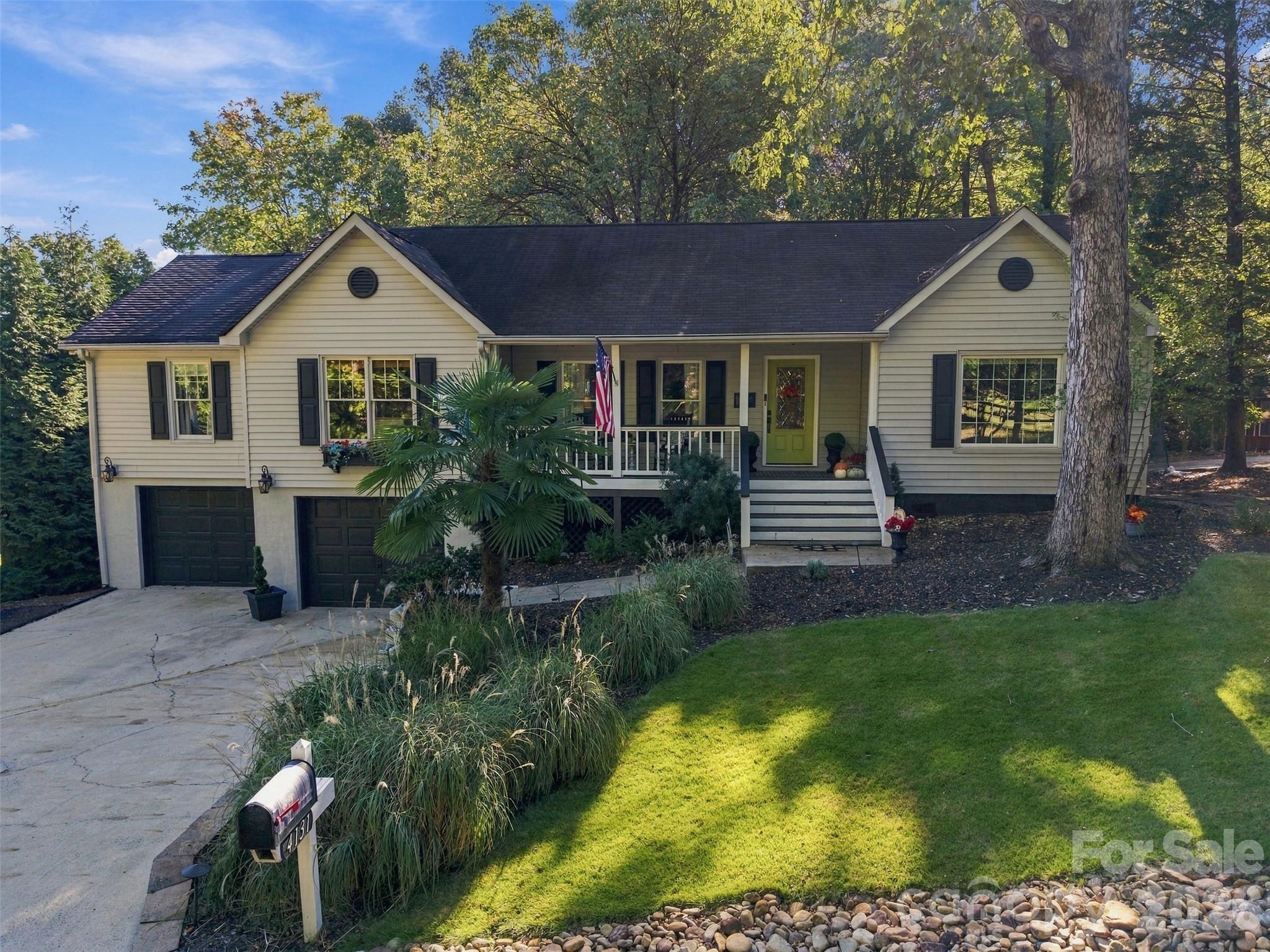 4131 Koala Cir, Tega Cay, SC 29708. property listing photo
