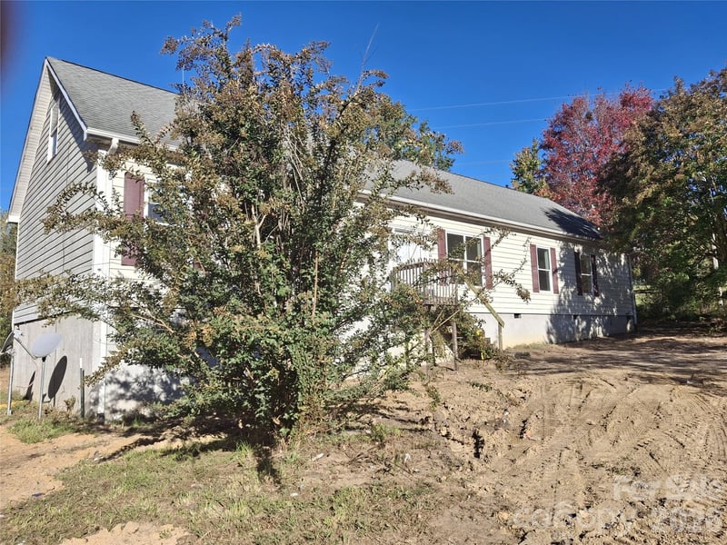 18 (20) Saxon Hill None, Fairview, NC - 2 beds, 2 baths, 1,998 sqft - $230,000