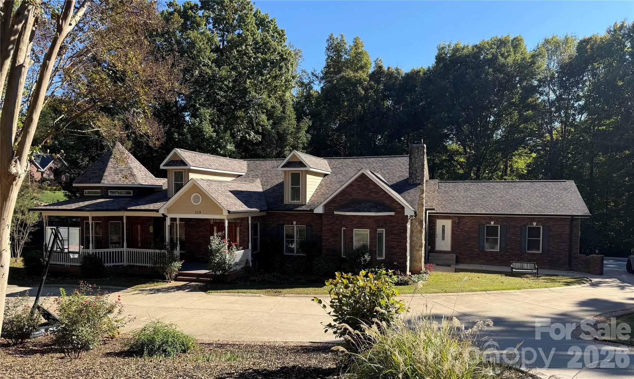 109 Folkstone Rd, Mooresville, NC 28117. property listing photo