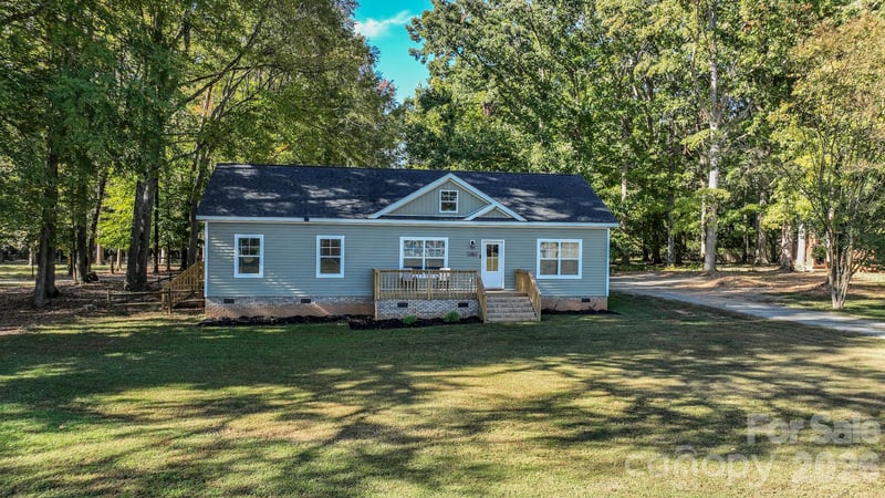 2540 Oakspring Road, Matthews, NC - 2 beds, 2 baths, 1,548 sqft - $384,900