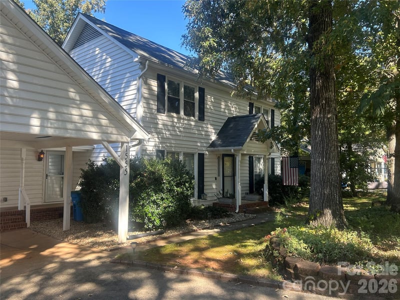 1555 Brookbend Court, Fort Mill, SC - 3 beds, 2.5 baths, 1,969 sqft - $379,900