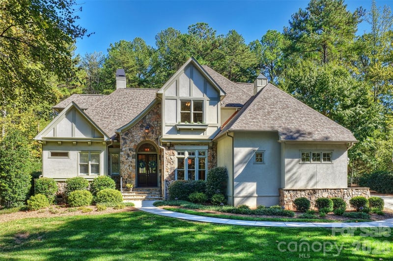 134 Wellfleet Lane, Mooresville, NC - 4 beds, 4.5 baths, 3,559 sqft - $1,595,000