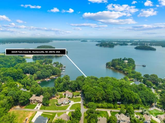 0000 Twin Cove Drive Apt 2, Huntersville, NC -  - $1,895,000