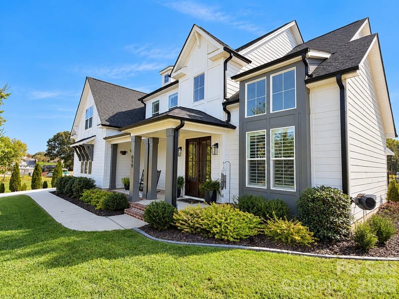 619 Fern Hill Road, Mooresville, NC - 4 beds, 3.5 baths, 3,368 sqft - $930,000