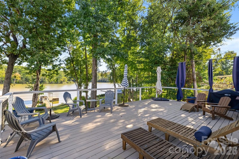 25578 Seagull Drive, Lancaster, SC - 3 beds, 2 baths, 1,680 sqft - $600,000