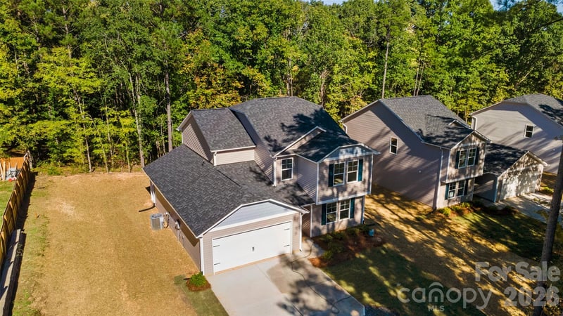 1699 Evans Drive, Lancaster, SC - 5 beds, 3.5 baths, 2,221 sqft - $351,000