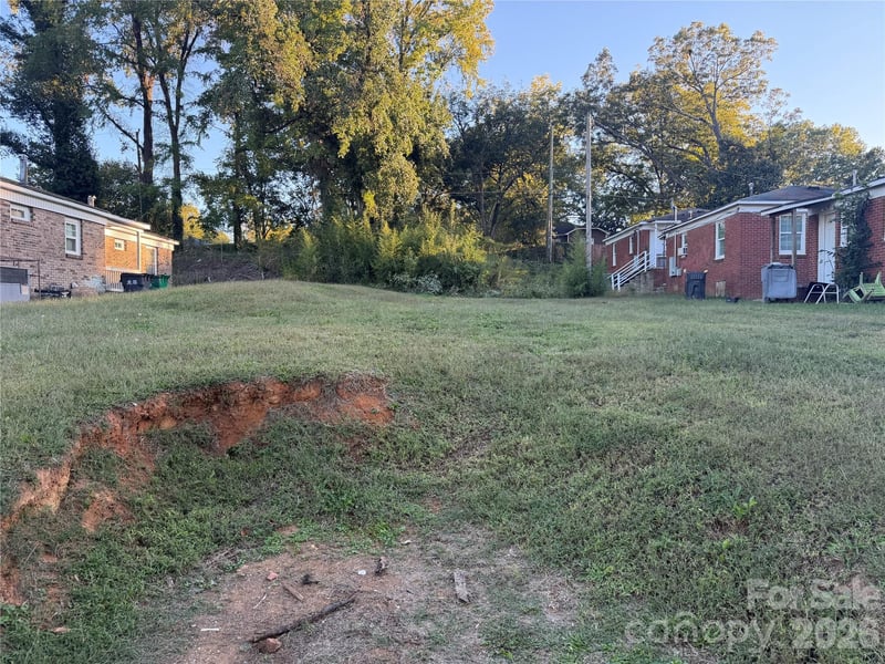 1033 Mcarthur Avenue, Charlotte, NC -  - $160,000