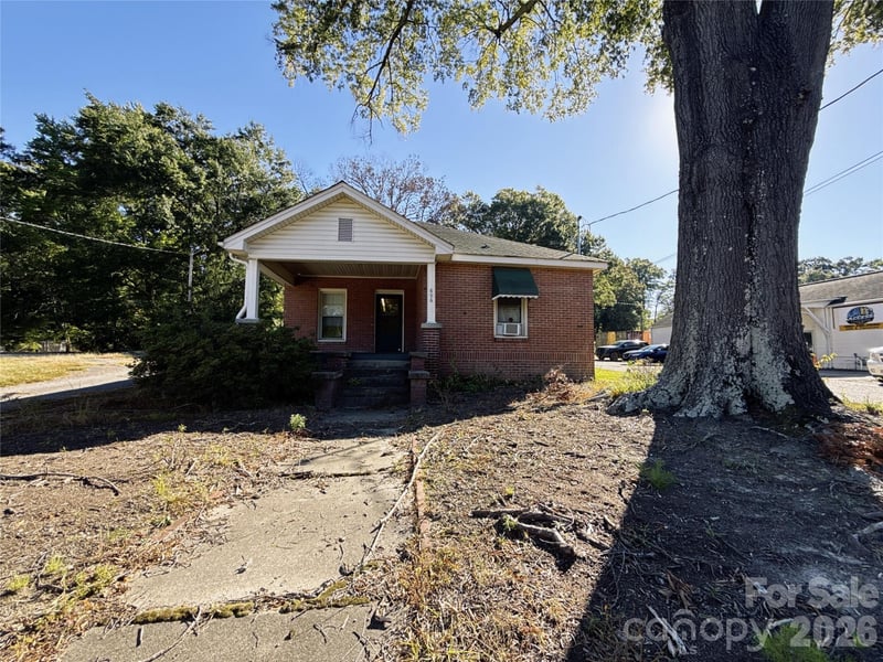 606 Chestnut Street, Gastonia, NC - 1 bath - $350,000