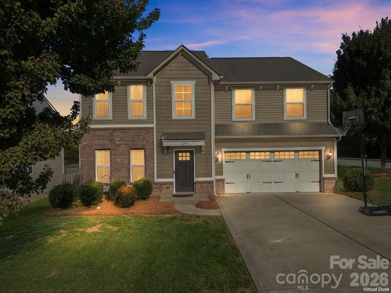 1495 Chase Prairie Avenue, Concord, NC - 4 beds, 2.5 baths, 2,979 sqft - $499,900
