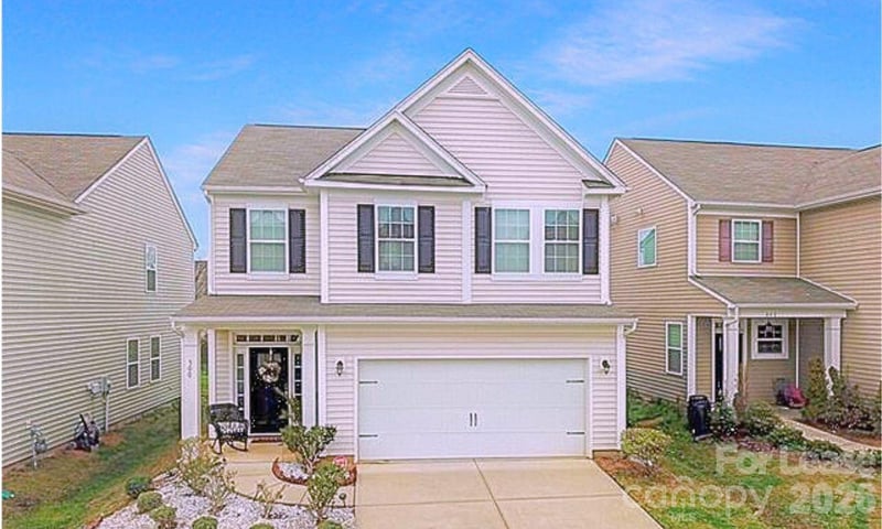 500 Knothole Lane, Charlotte, NC - 3 beds, 2.5 baths, 1,933 sqft - $2,100/mo