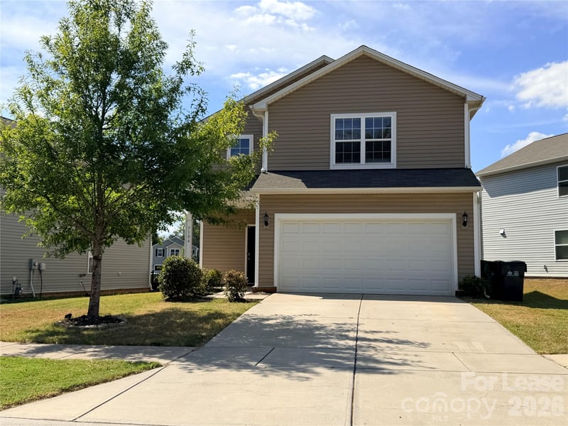 7106 Thornrose Drive, Charlotte, NC - 4 beds, 3 baths, 2,025 sqft - $2,098/mo