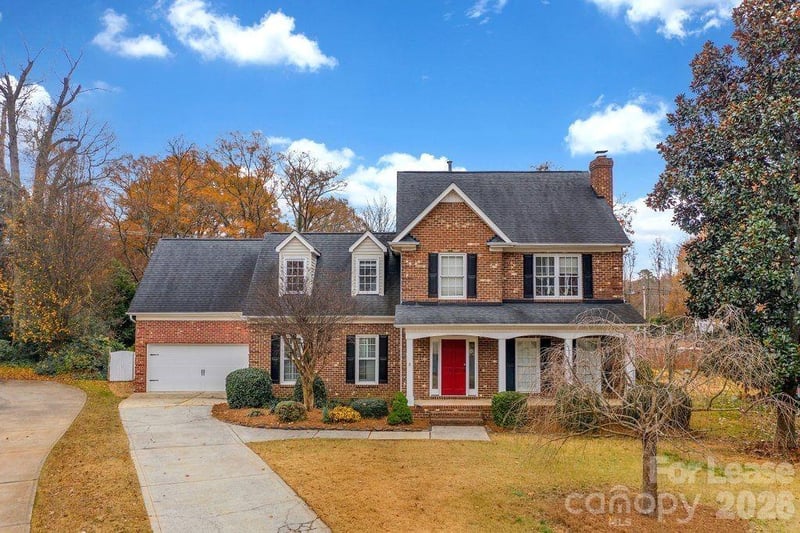 1210 Mendenhall Court, Charlotte, NC - 4 beds, 3.5 baths - $4,000/mo