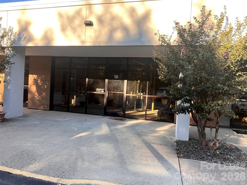 1270 Hendersonville Road Apt 10, Asheville, NC -  - $2,353/mo
