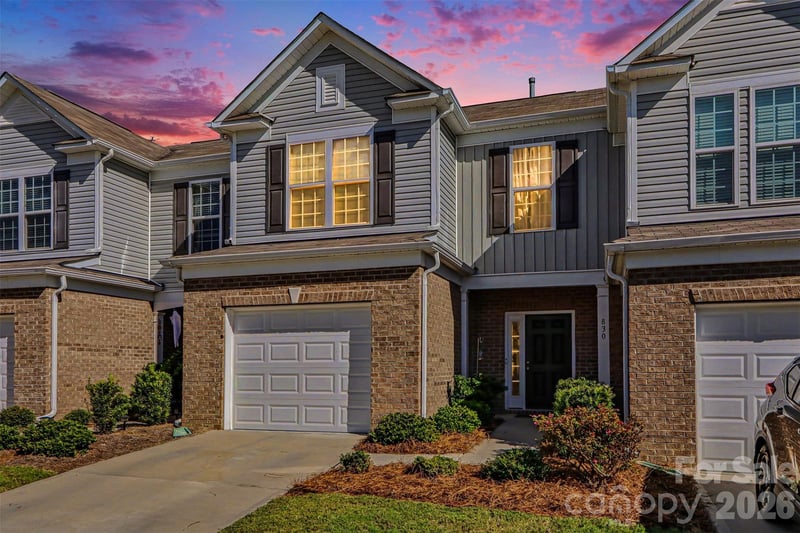 830 Canoe Song Road, Fort Mill, SC - 3 beds, 2.5 baths, 1,556 sqft - $320,000