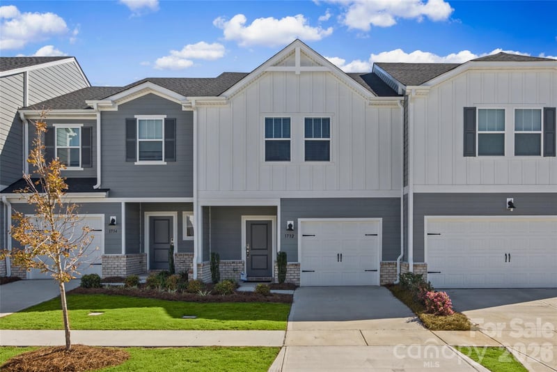1732 Braemar Village Drive, Monroe, NC - 3 beds, 2.5 baths, 1,653 sqft - $315,000
