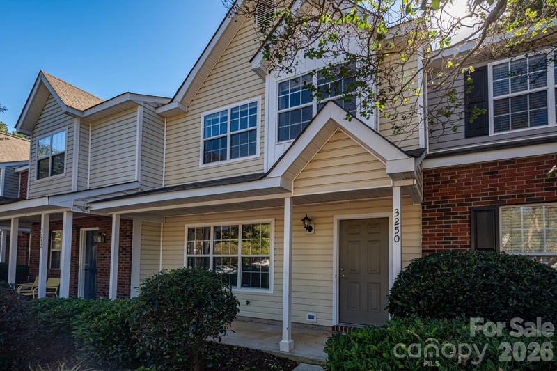 3250 Summercroft Loop, Charlotte, NC - 3 beds, 2.5 baths, 1,297 sqft - $245,000