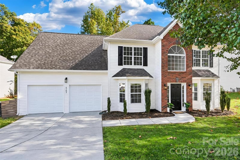 5102 Eagle Creek Drive, Charlotte, NC - 4 beds, 2.5 baths, 2,790 sqft - $429,000