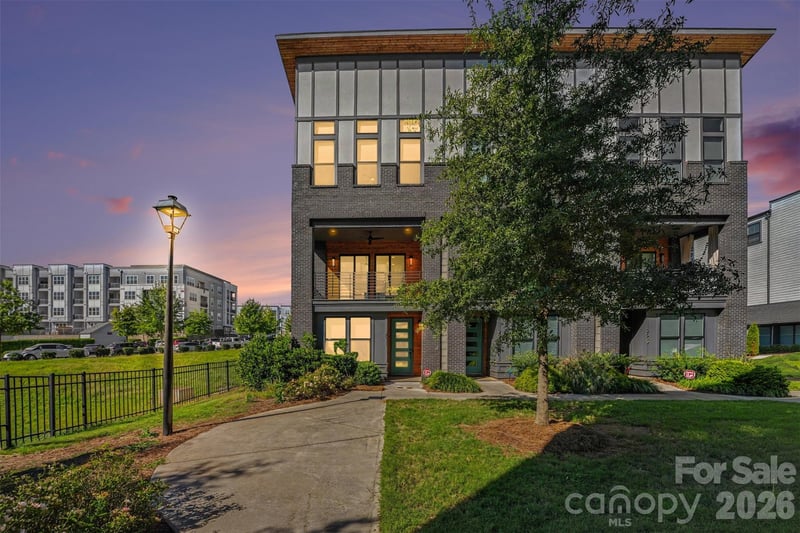 2531 Irwin Stream Road, Charlotte, NC - 3 beds, 3.5 baths, 2,110 sqft - $619,900
