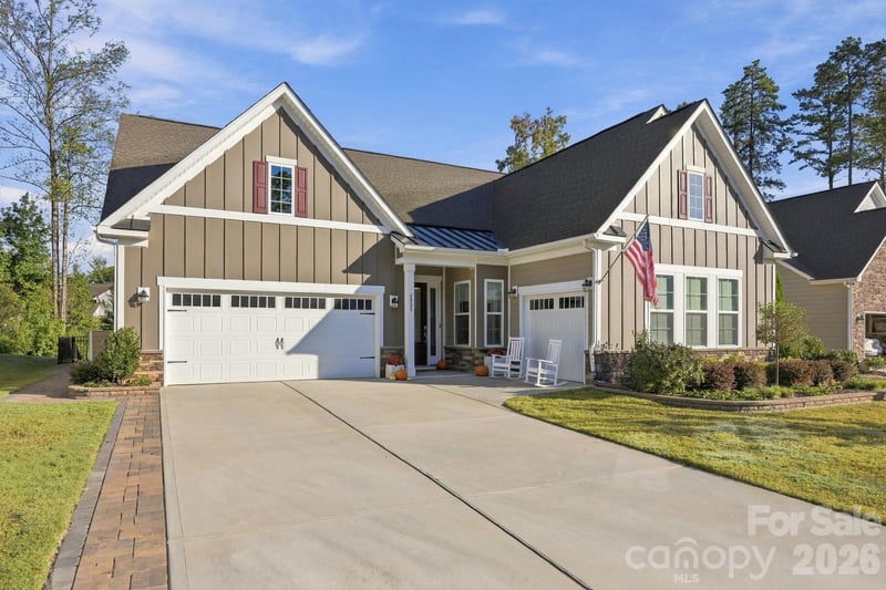 4025 Pollock View, Mount Holly, NC - 3 beds, 2.5 baths, 2,188 sqft - $749,900