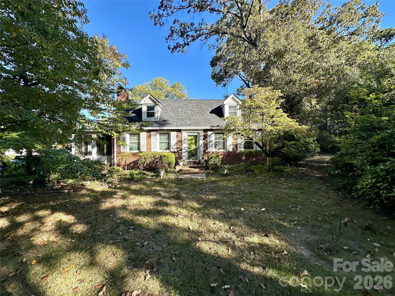 1202 Franklin Boulevard, Gastonia, NC - 2 beds, 1 bath, 1,428 sqft - $299,900