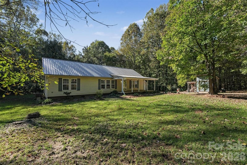 481 Shinn Farm Road, Mooresville, NC - 3 beds, 2 baths, 1,568 sqft - $445,000