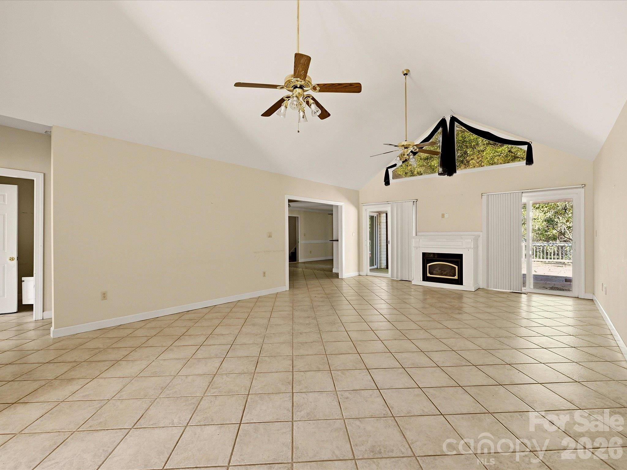 1704 Colfax Dr, Concord, NC 28025. property listing photo