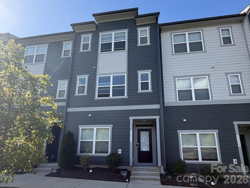 2025 Evolve Way, Charlotte, NC - 3 beds, 3.5 baths, 1,717 sqft - $415,000