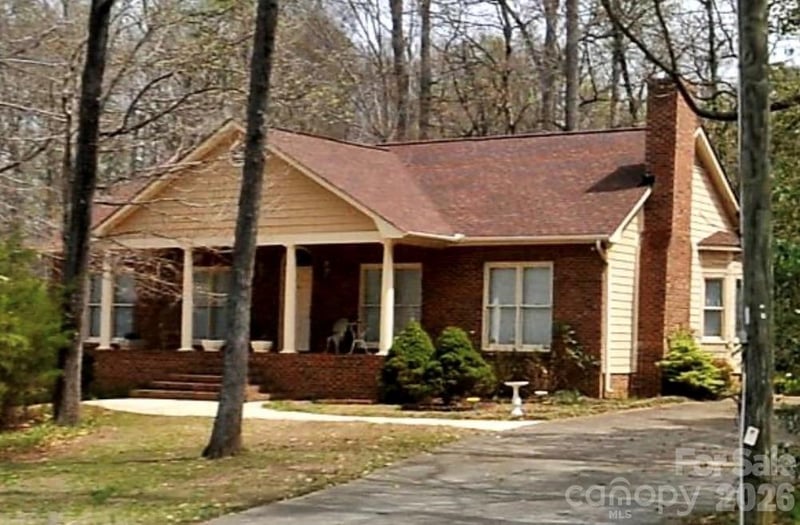 2625 Toddville Road, Charlotte, NC - 3 beds, 2 baths, 1,758 sqft - $359,900