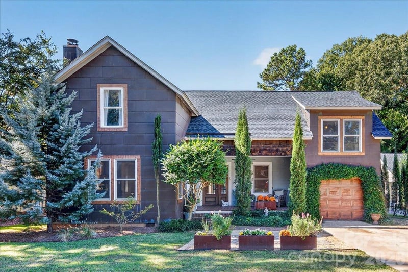521 Forest Lane, Rock Hill, SC - 4 beds, 3.5 baths, 3,300 sqft - $774,900