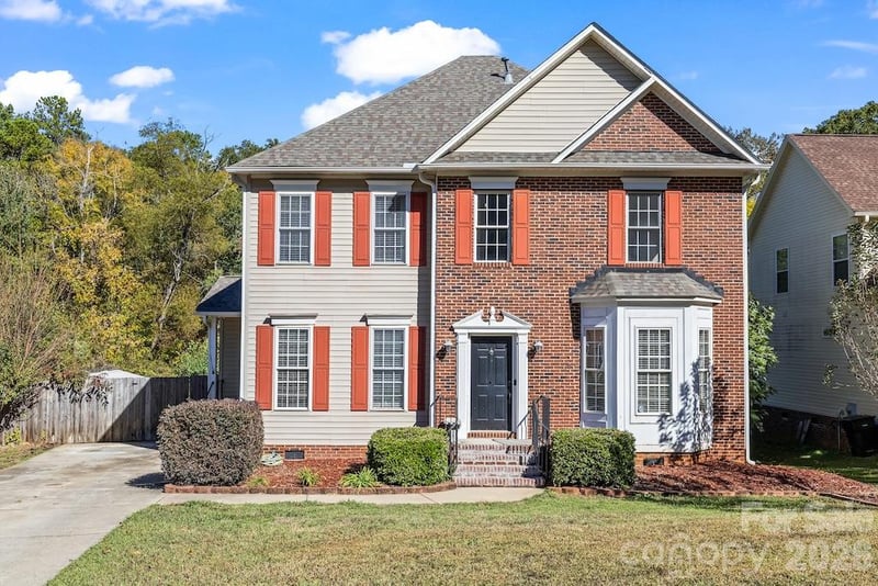 1690 Brandyhill Drive, Rock Hill, SC - 4 beds, 2.5 baths, 2,378 sqft - $399,000