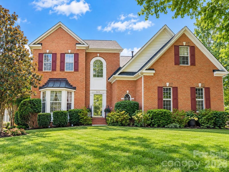 6216 Creek Breeze Road, Charlotte, NC - 3 beds, 2.5 baths, 2,760 sqft - $525,000