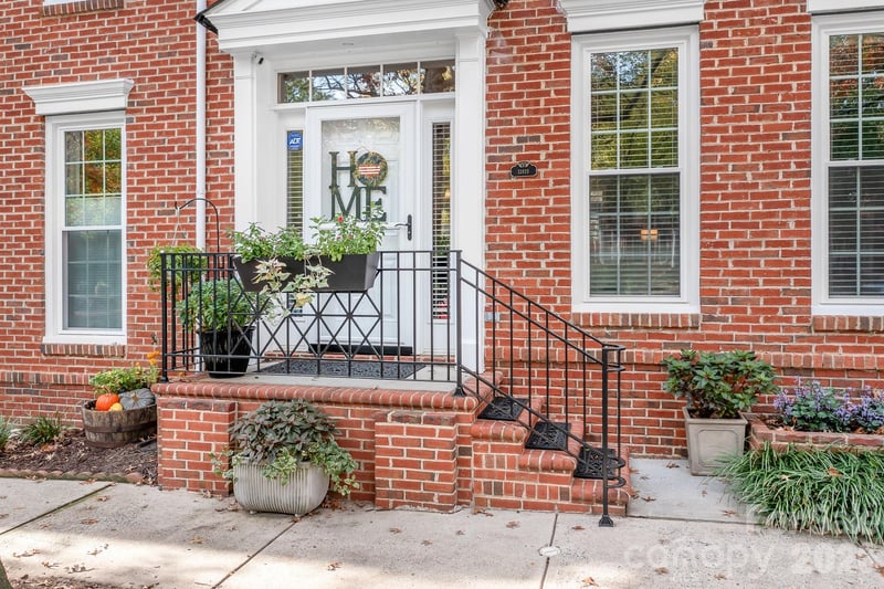 13835 Cinnabar Place, Huntersville, NC - 3 beds, 2.5 baths, 1,371 sqft - $389,900