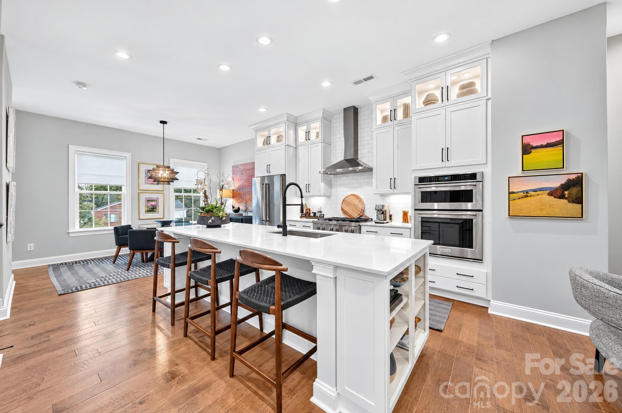 306 N Dotger Ave, Charlotte, NC 28204. property listing photo