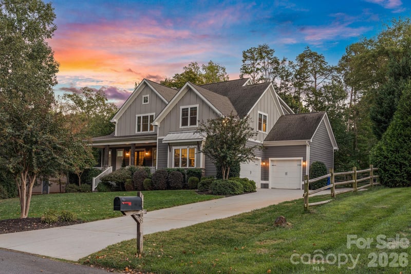 13908 Island Drive, Huntersville, NC - 4 beds, 3.5 baths, 3,665 sqft - $1,275,000
