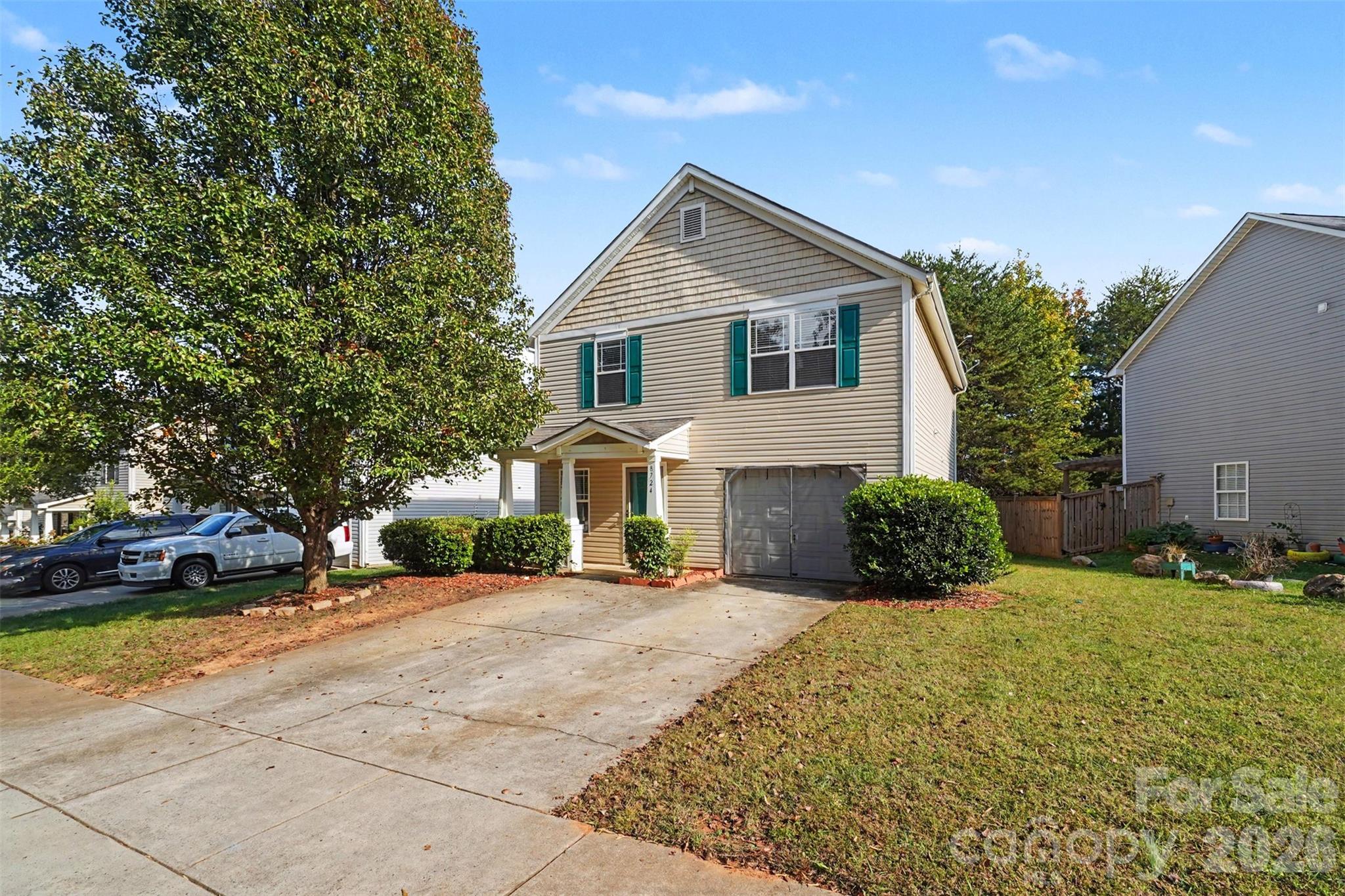 8724 Michaw Ct, Charlotte, NC 28269. property listing photo